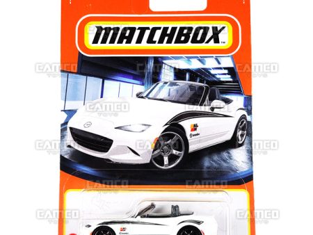 15 Mazda MX-5 Miata #61 white - 2022 Matchbox Online Sale